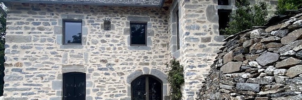  Nos dernières réalisations en Joints de pierre, Enduit hydraulique à la chaux, Rénovation façade, Peinture façade en haute-Loire 