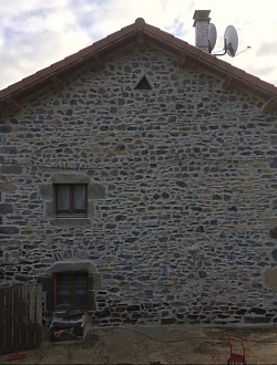 Façadier joints de pierre à Sainte-Eulalie (48)